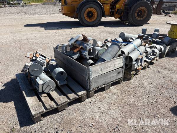Vinkelbeslag för betongbarriär 13 st