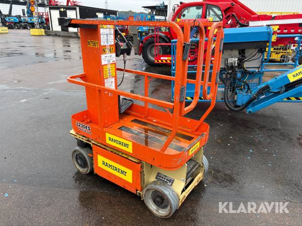 Pelarlift JLG 1230ES