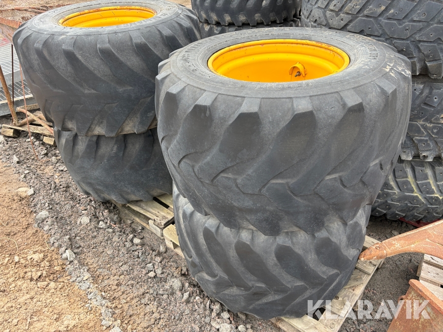 Entreprenaddäck Alliance 600/50-22.5 4st med fälg