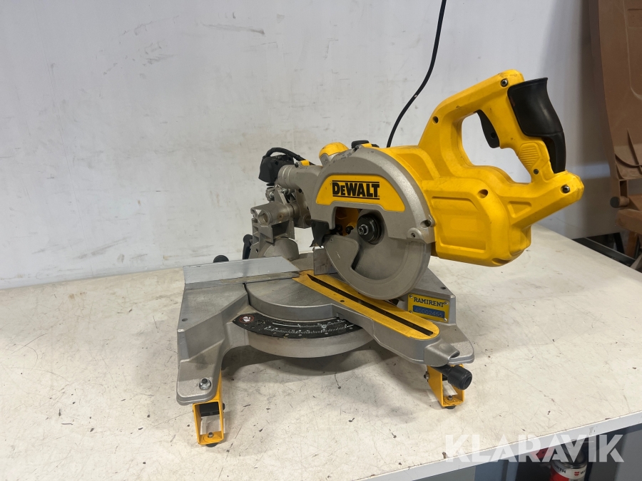 Kap & geringssåg Dewalt DWS777