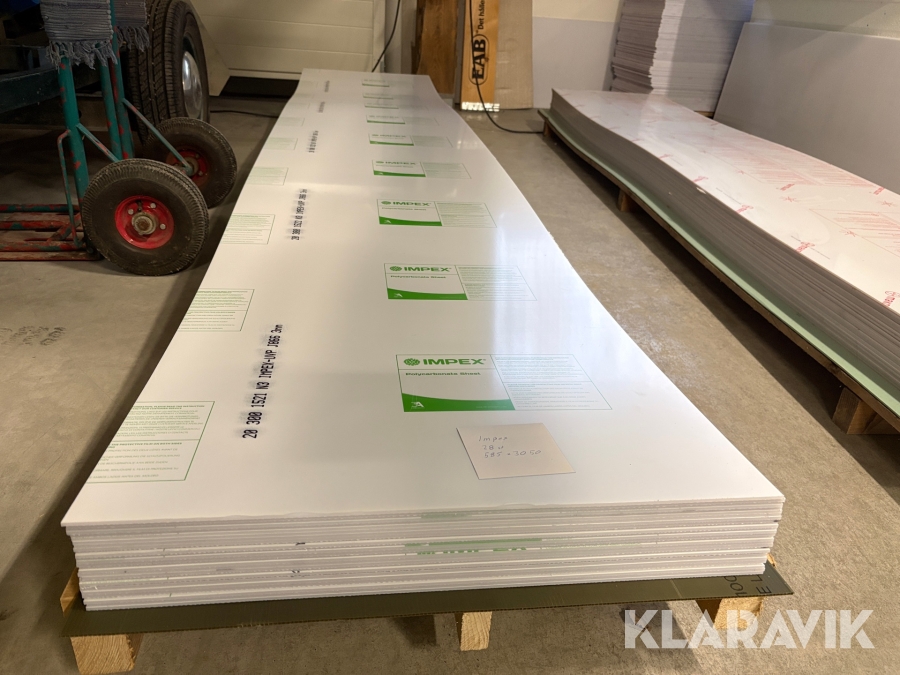 Polykarbonatskivor Impex 585x3050