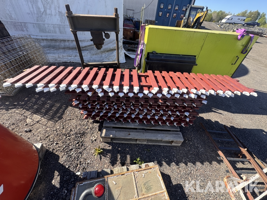 Staket ca 39,6 m trä/komposit