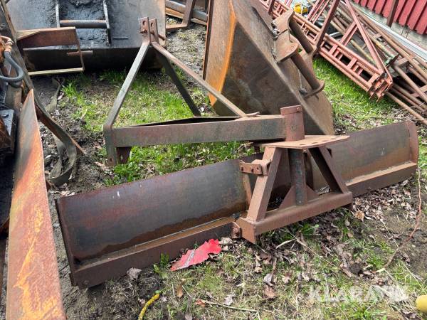 Vägsladd / schaktblad för 3-punkt