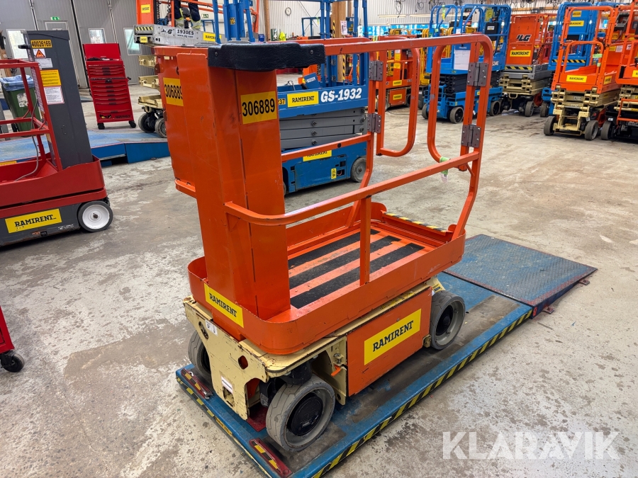 Pelarlift JLG 1230ES