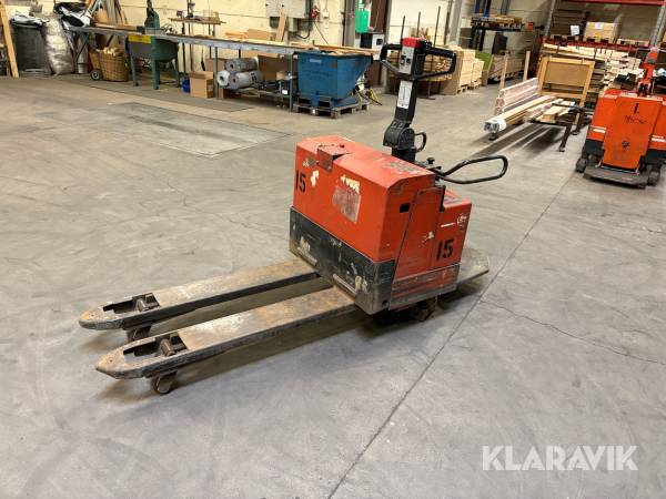 Palldragare BT LT 2200-8/11 med laddare