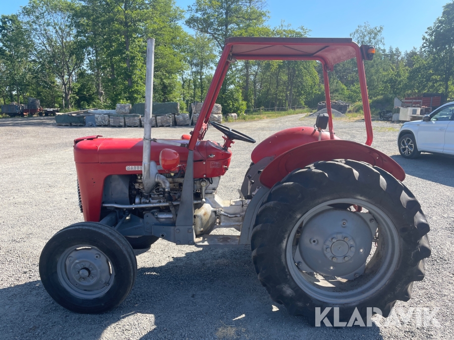 Traktor Massey ferguson 25