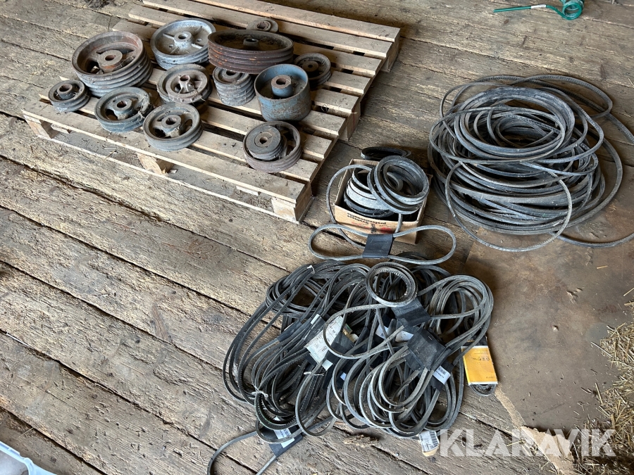 Stort paket med remmar & remskivor
