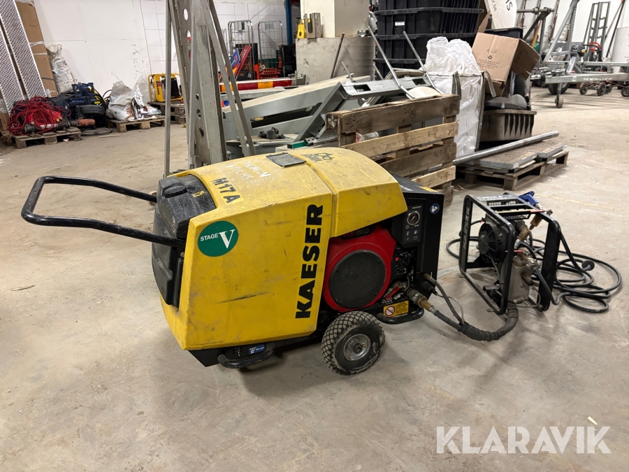 Kompressor Mobil Skruvkompressor Kaeser M 17 A Mobilair med tryckluftsblås