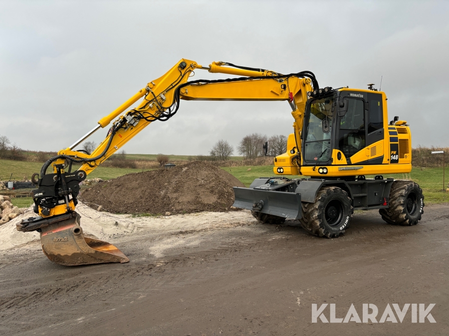 Hjulgrävmaskin Komatsu PW 148-11 med GPS, tiltrotator och en skopa