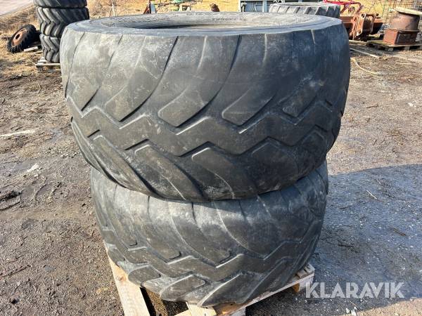 Entreprenaddäck Trelleborg Twin Radial 680/55 R 26,5 2 st