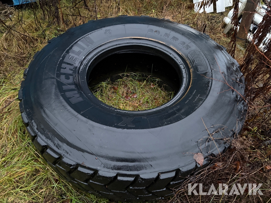 Entreprenaddäck regummerat Michelin 20.5R25