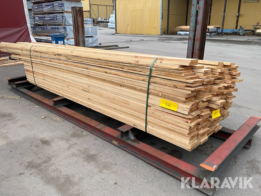 Virkespaket div furu brädor ca 800 Löpmeter