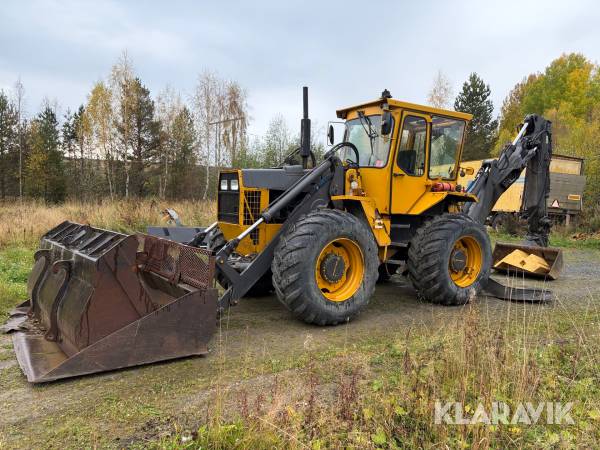 Grävlastare Volvo BM 6300 med redskap