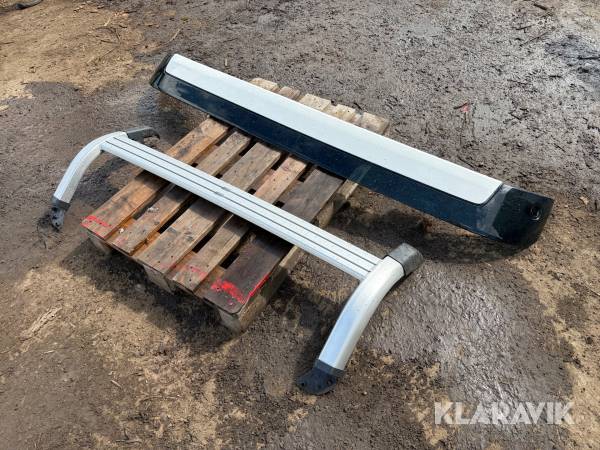 Takbåge och solskärm