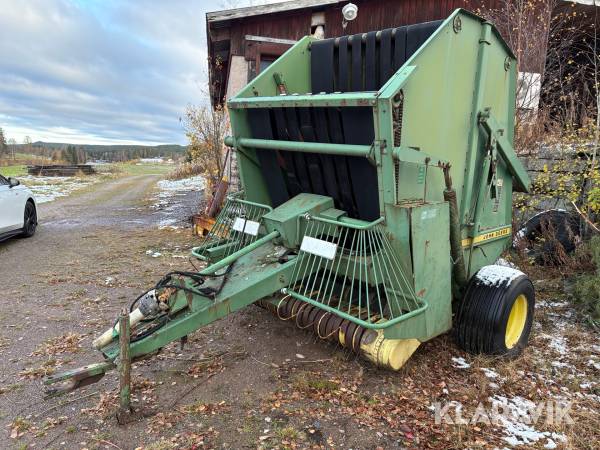 Rundbalspress John Deere 510