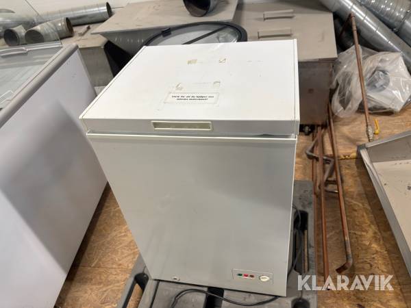 Frysbox Matsui M99CFW18E