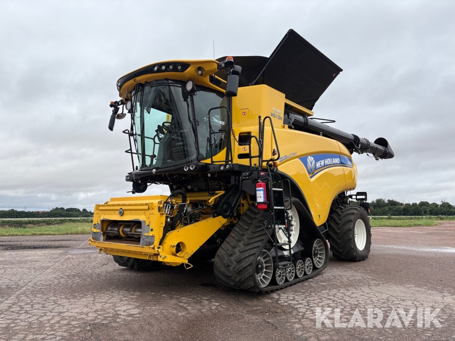 Skördetröska New Holland CR10.90 41.5 fot twin rotor