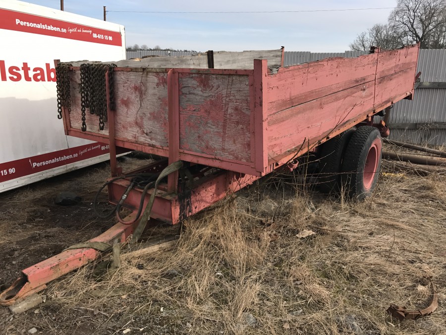 Tippvagn / traktorkärra med tipp