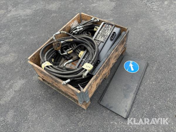 Diverse Hydraulslangar och 3-vägsventiler