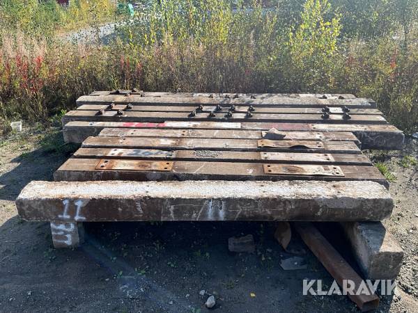 Järnvägsslipers i betong 13 st