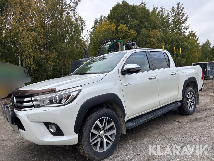 Pickup Toyota Hilux 2.4 D 4WD (150hk)