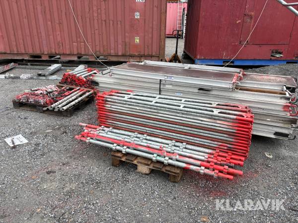 Parti med ställningsmaterial Haki ej komplett