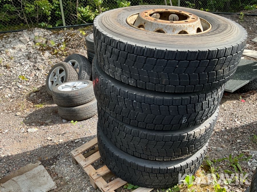 Lastbilsdäck Nokian Hakkapeliitta 315/80-22,5 4st