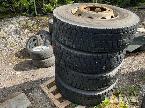Lastbilsdäck Nokian Hakkapeliitta 315/80-22,5 4st
