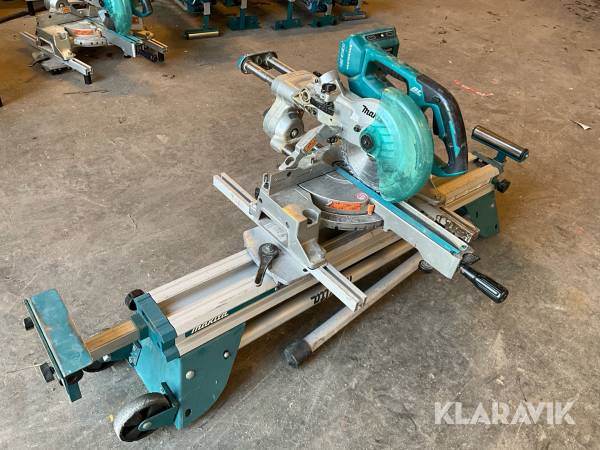 Kap- och gersåg Makita DLS714 med sågbord