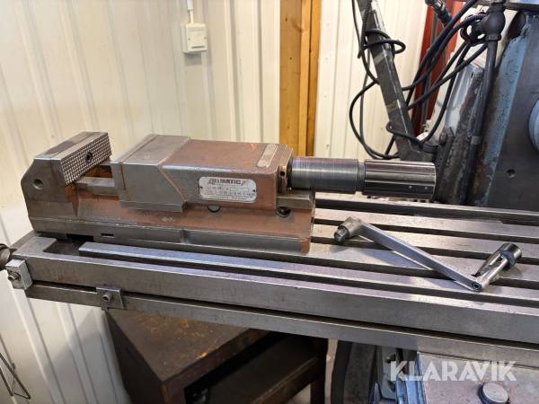 Hydrauliskt skruvstycke Allmatic HD125