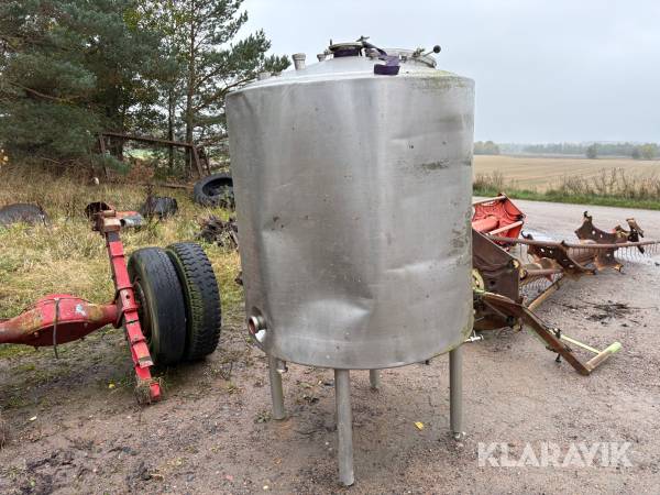 Tank i rostfritt