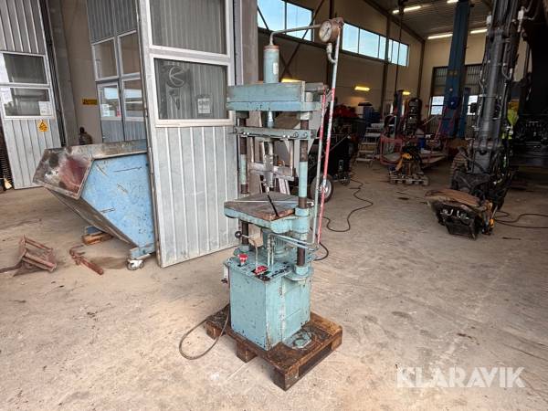 Hydraulpress Tison