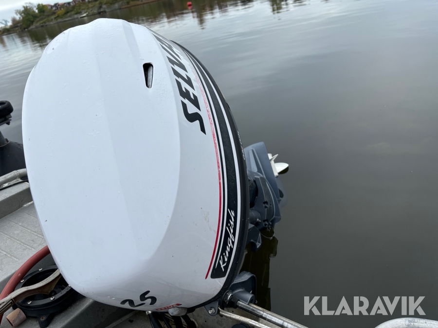 Styrpulpetbåt Master 410 