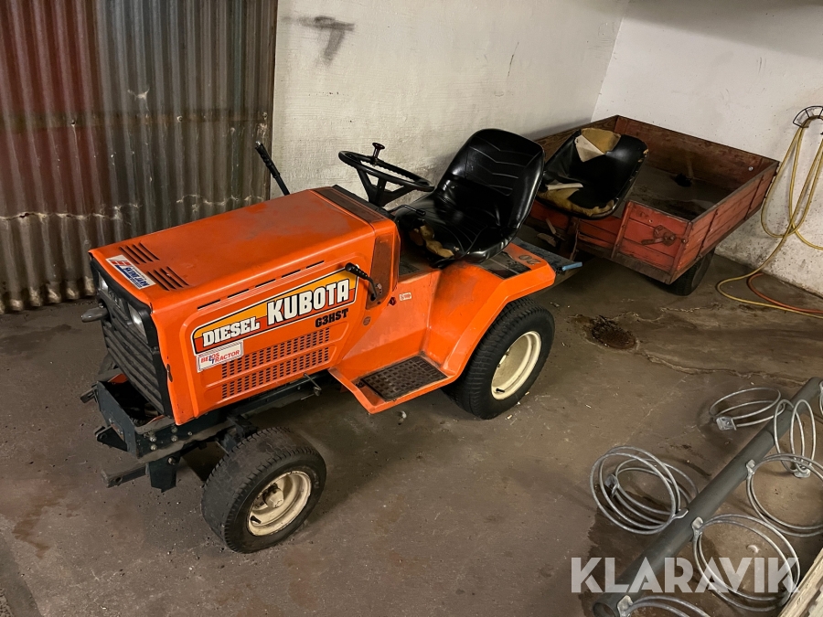 Trädgårdstraktor Kubota G3HST med Klippdäck och vagn