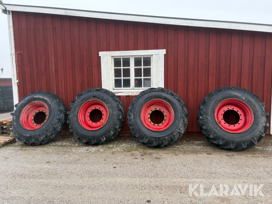 Hjul till grävlastare Alliance 18.4/15-30 14 PR 4 st