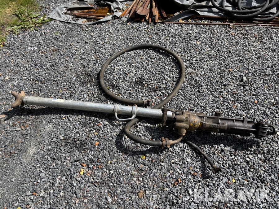 Knämatare Atlas Copco Lion med luft och vattenspolning