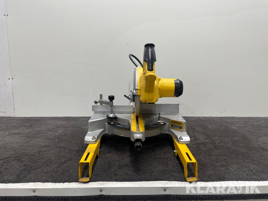 Kap&geringsåg Dewalt DW777