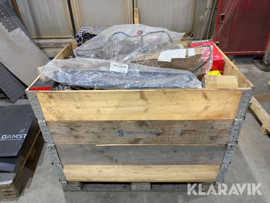 Pall med diverse reservdelar Passande Opel Vivaro/Renault Traffic/Nissan Primastar