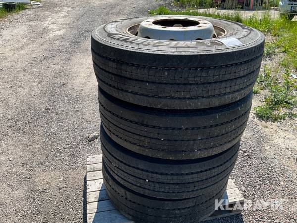 Lastbilsdäck Michelin 315/70R22,5 4st