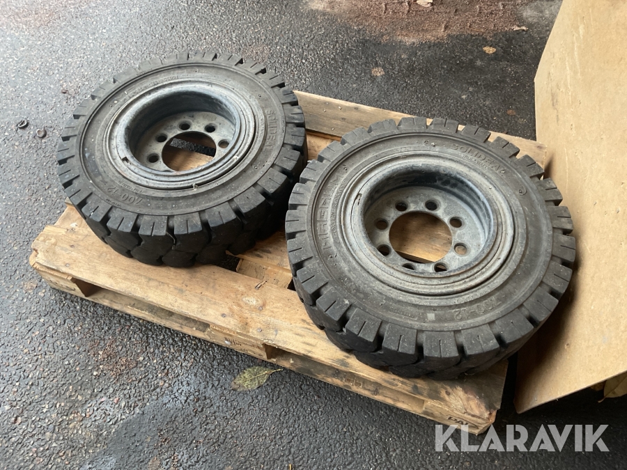 Truckdäck Solideal Magnum 7.00-12 2 st