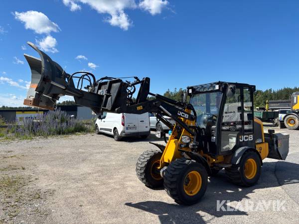 Hjullastare JCB 403 med sandspridare & Vikplog