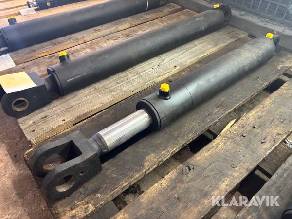 Hydraulcylinder 115x63x550 1st