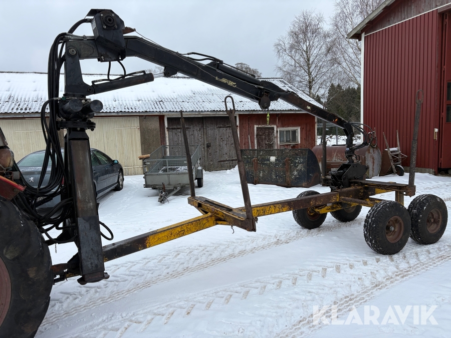 Skogsvagn Rottne 485 med Källve 40-HV Skogskran & skoptillsats