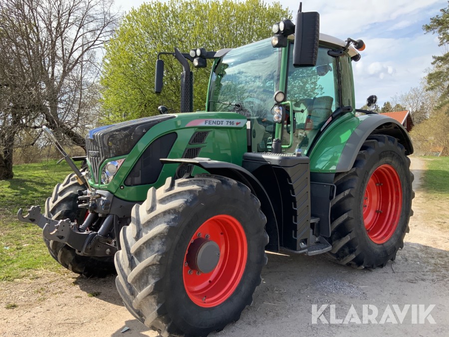 Traktor Fendt 716 Vario SCR