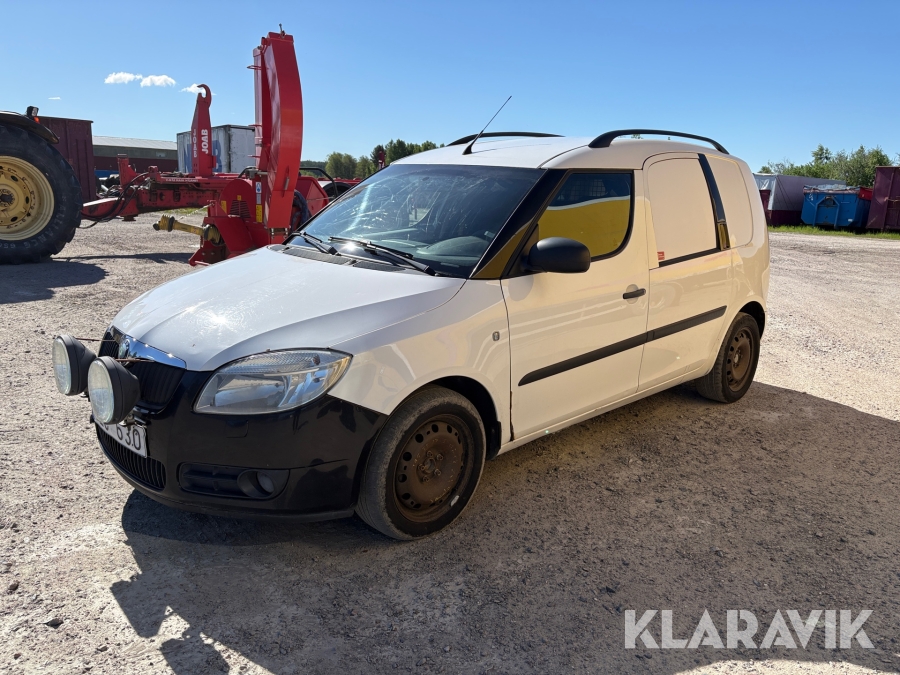 Skåpbil Skoda Praktik