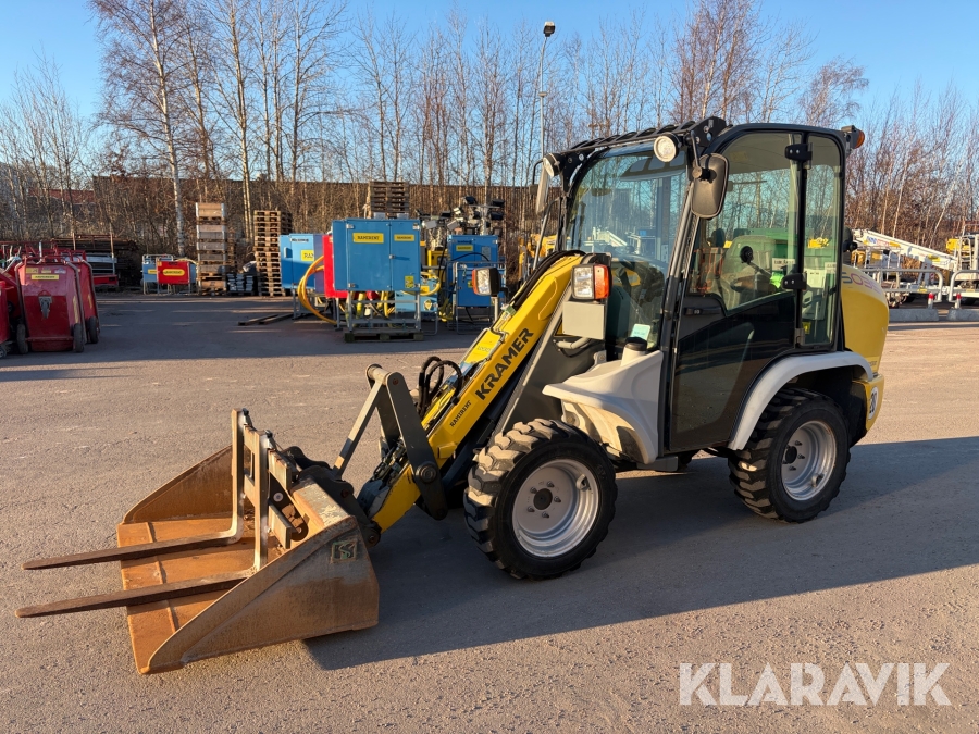 Kompaktlastare Kramer 5035 med redskap