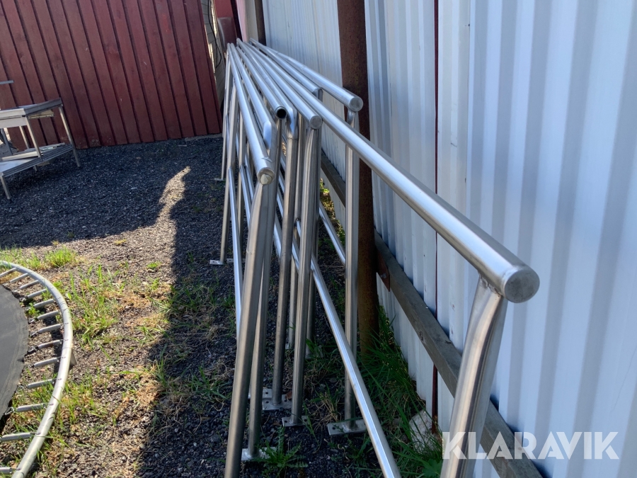 Rostfria räcken 8st, Flen, Klaravik auktioner