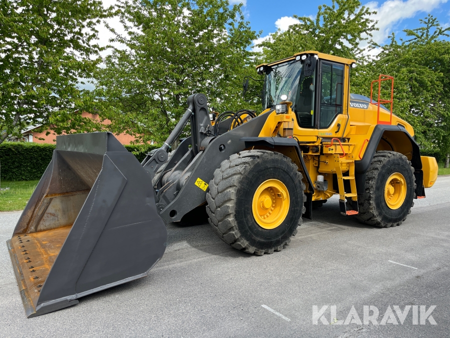 Hjullastare Volvo L180H med skopa
