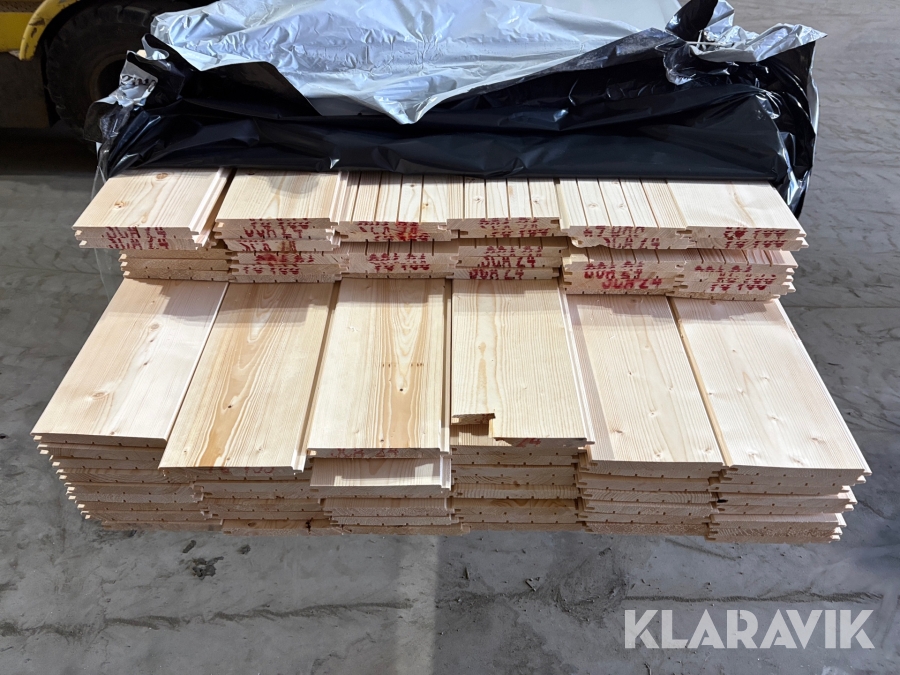 Granpanel/Bastu 18.3x169 utskott