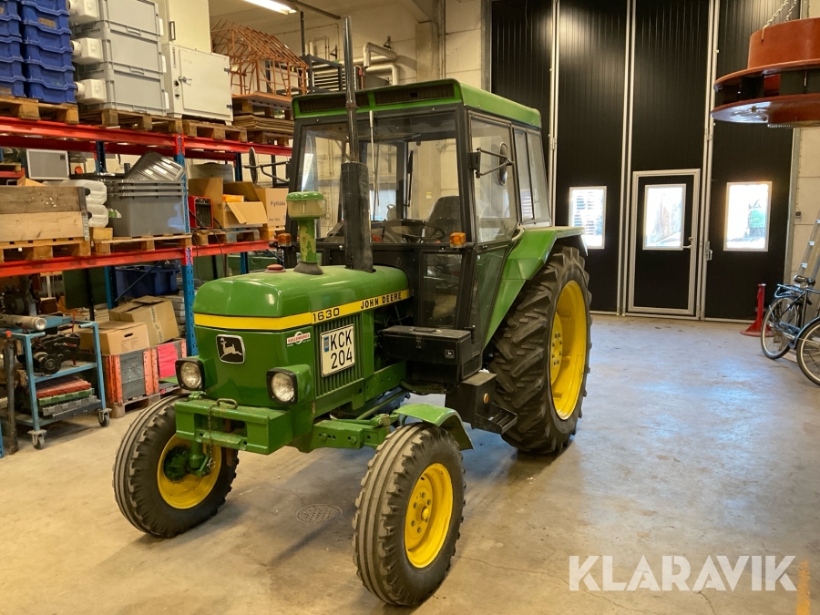 Traktor John Deere 1630
